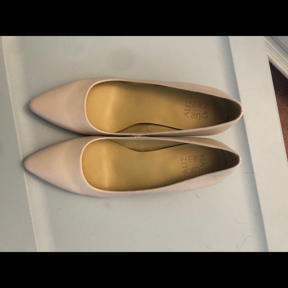 Brand New nude heels